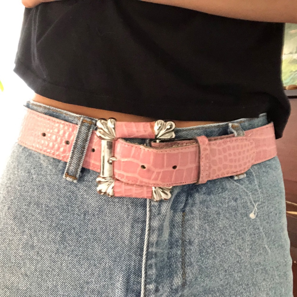 Cute pink belt